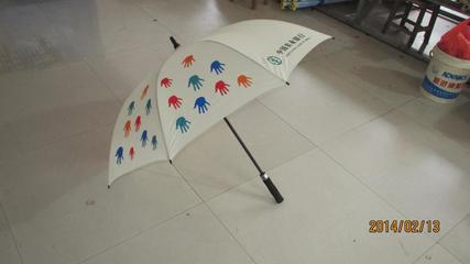 廣告?zhèn)?南寧廣告雨傘定做,29寸全纖維自動(dòng)安全開(kāi)關(guān)定做價(jià)格